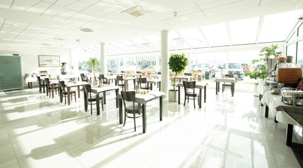 Stadthotel Donauwörth Eksteriør billede